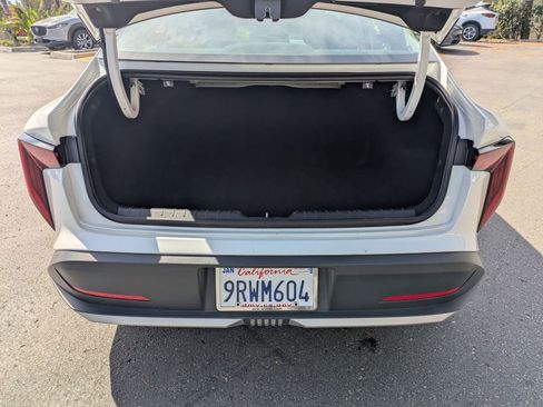 Used 2025 Kia K4 LXS image 30