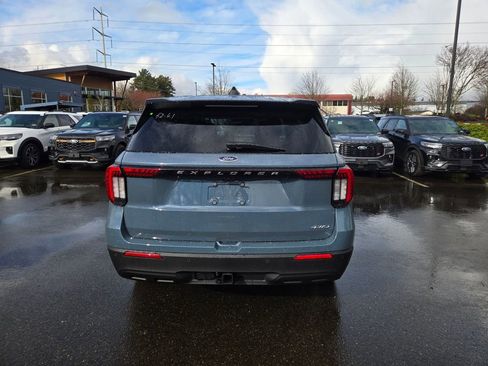 New 2026 Ford Explorer Active image 6