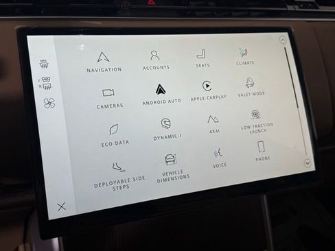New 2026 Land Rover Range Rover SE image 31