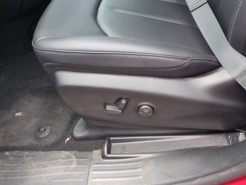 New 2026 Chrysler Pacifica Select FWD image 14