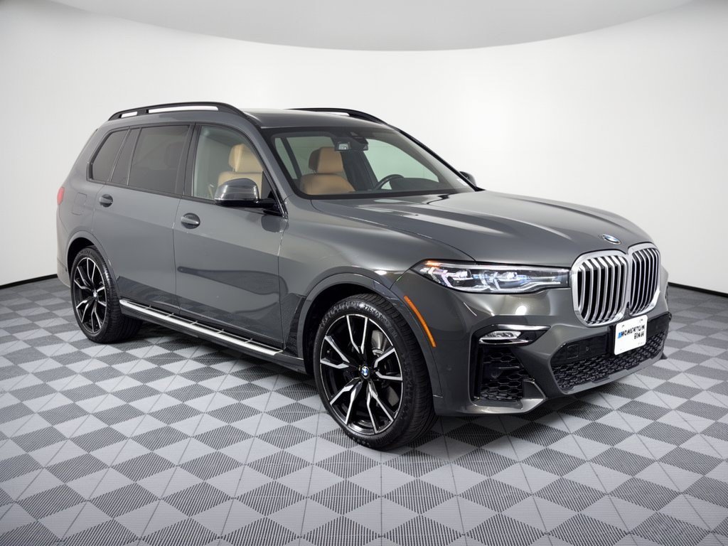 Used 2022 BMW X7 xDrive40i w/ M Sport Package AWD/4WD image 7
