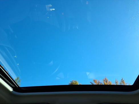 Used 2022 Subaru Forester Sport image 11