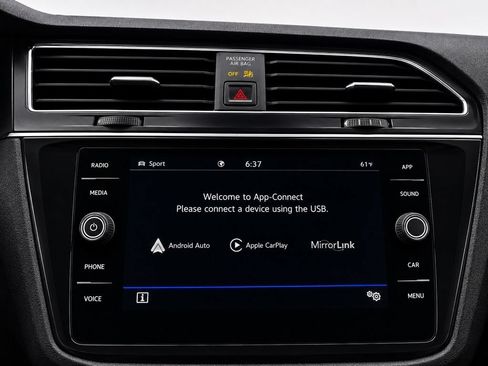 Used 2022 Volkswagen Tiguan SE R-Line AWD/4WD image 27
