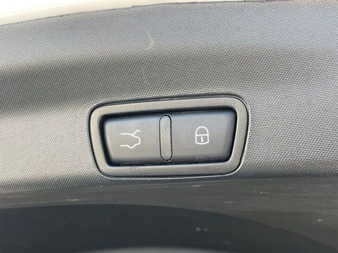 Used 2022 Alfa Romeo Stelvio Veloce image 23