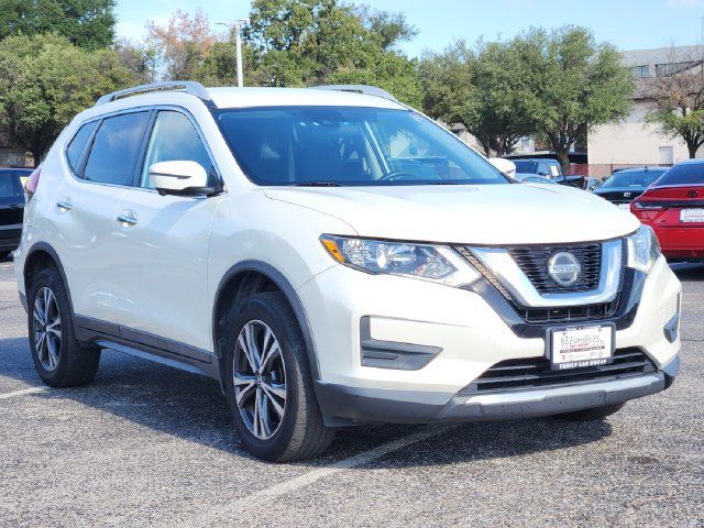 Used 2019 Nissan Rogue SV w/ Premium Package AWD/4WD image 2