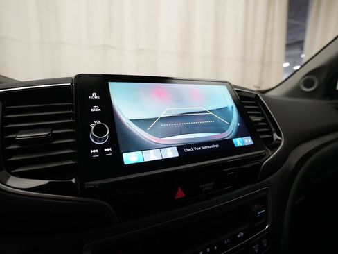 Used 2024 Honda Ridgeline Sport image 19