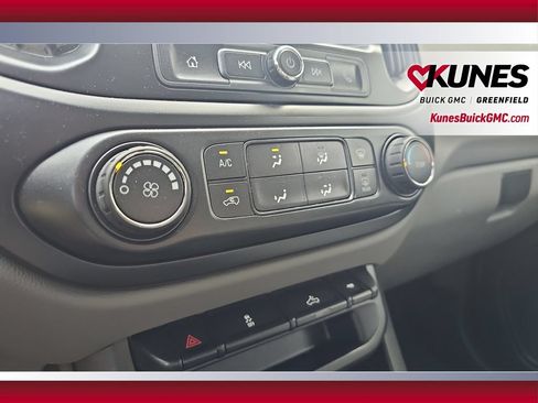 Used 2019 GMC Canyon 2WD Crew Cab w/ Convenience Package image 21