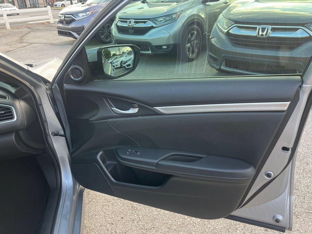 Used 2019 Honda Civic Sport image 15