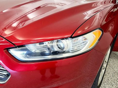 Used 2016 Ford Fusion Energi Titanium w/ Driver Assist Package FWD image 14