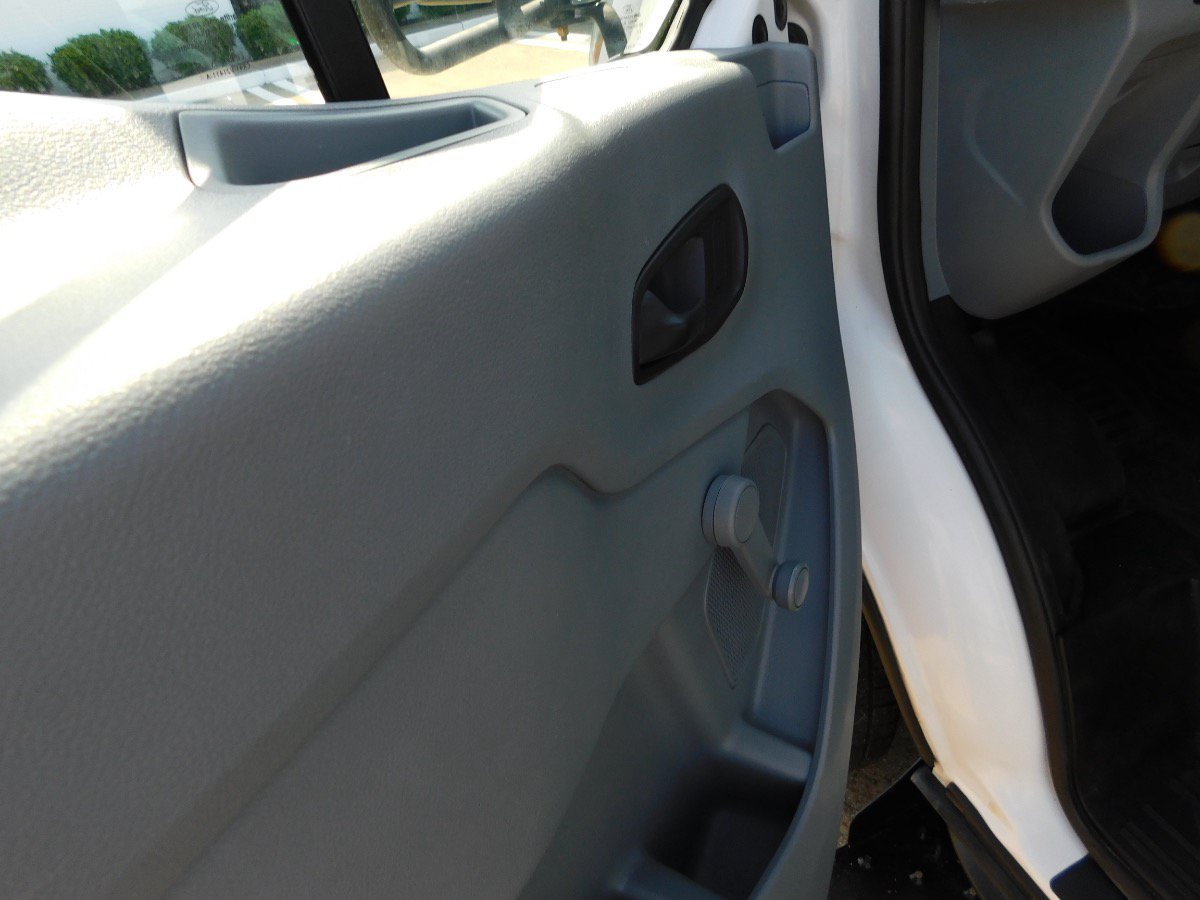 Used 2016 Ford Transit 250 138 RWD image 13
