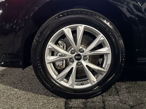 Used 2021 Audi Q3 2.0T Premium image 19