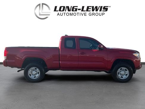 Used 2016 Toyota Tacoma SR RWD image 8