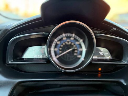 Used 2017 Toyota Yaris iA image 40