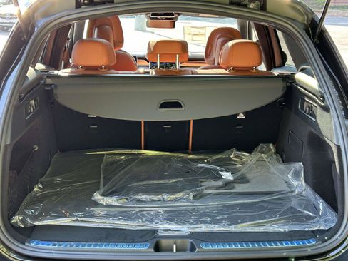 New 2027 Mercedes-Benz GLC 300 image 9