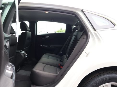Certified 2019 Chevrolet Malibu LT w/ Driver Confidence Package II FWD image 44