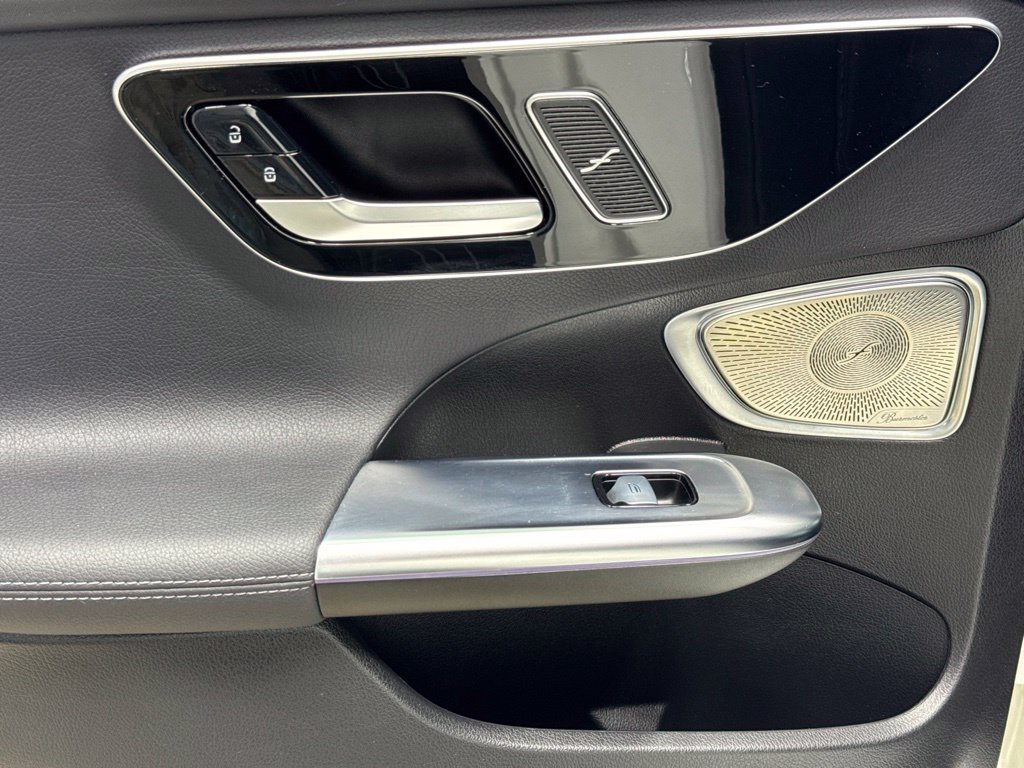 Used 2023 Mercedes-Benz C 300 4MATIC Sedan image 17