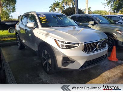 Certified 2023 Volvo XC40 B4 Plus w/ Protection Package Premier