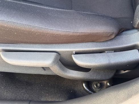 Used 2023 Nissan Kicks S FWD image 19