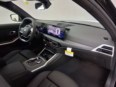 New 2026 BMW 330i Sedan w/ Convenience Package image 30