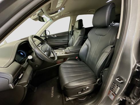 Used 2024 Genesis GV80 2.5T image 13