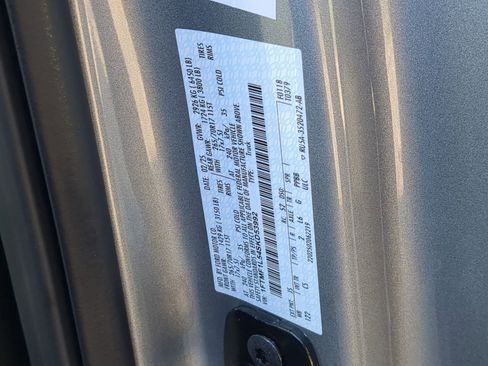 Used 2025 Ford F150 XL w/ Equipment Group 103A High image 30