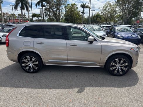 Used 2025 Volvo XC90 B5 Plus w/ Protection Package Premier AWD/4WD image 4