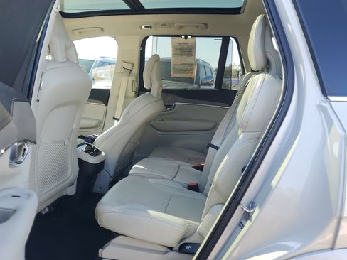 Used 2021 Volvo XC90 T6 Inscription w/ Advanced Package image 14
