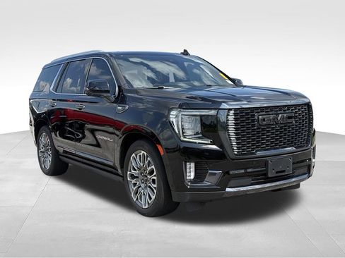 Used 2023 GMC Yukon Denali Ultimate AWD/4WD image 28