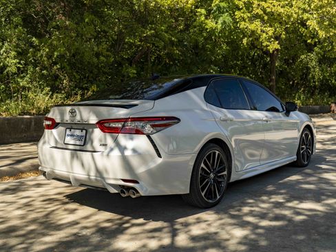 Used 2018 Toyota Camry XSE w/ Driver Assist Package FWD image 9