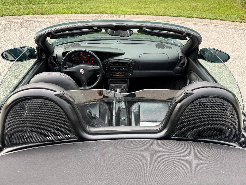 Used 2001 Porsche Boxster RWD image 34