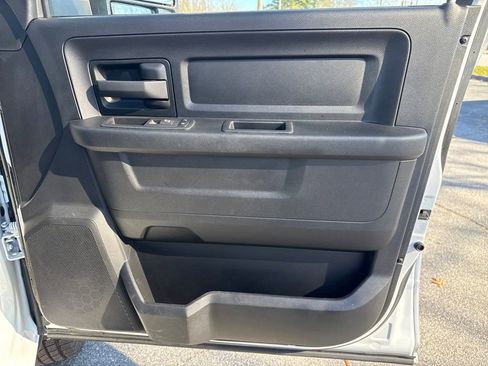 Used 2023 RAM 3500 Tradesman w/ Chrome Appearance Group image 34