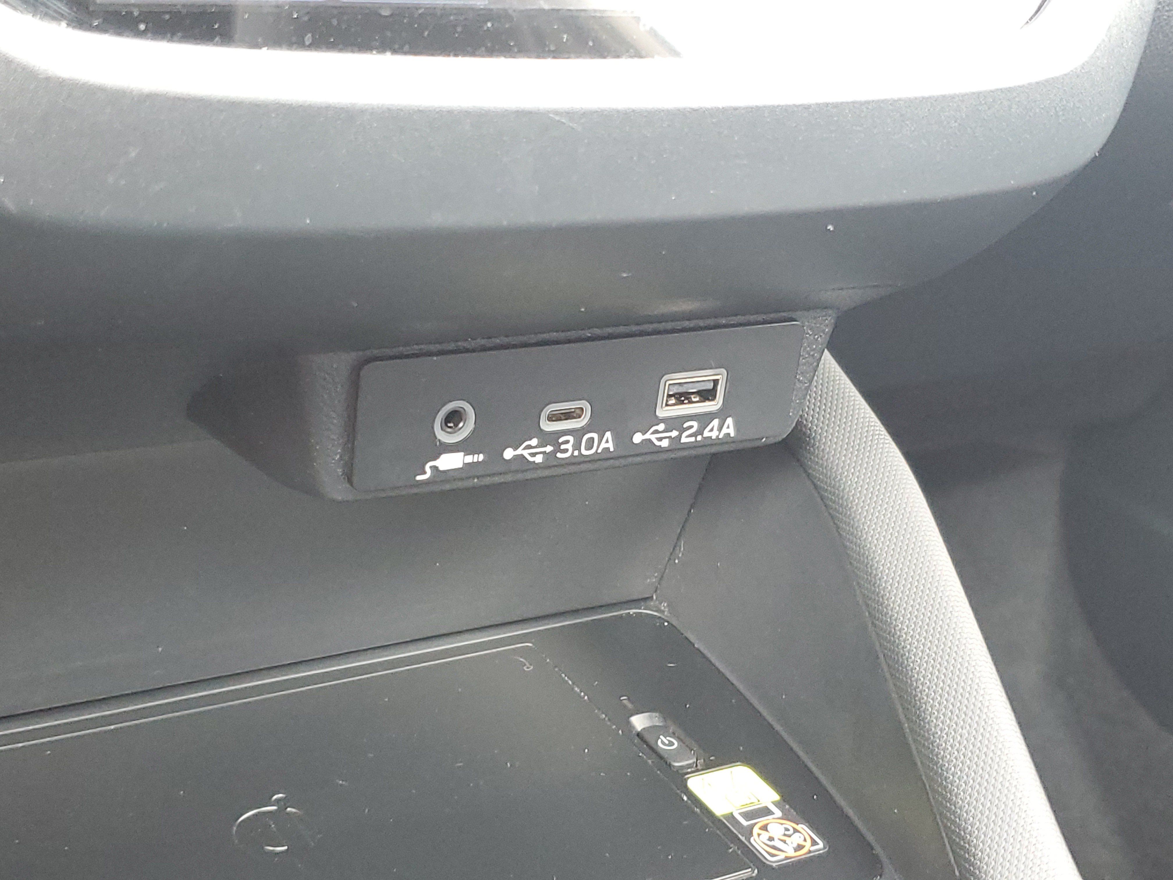 Certified 2025 Subaru Forester Premium AWD/4WD image 29