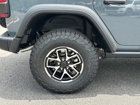 New 2026 Jeep Wrangler Unlimited Rubicon AWD/4WD image 16