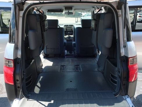 Used 2004 Honda Element EX image 23