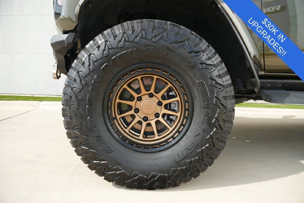 Used 2025 Ford Bronco Raptor AWD/4WD image 8