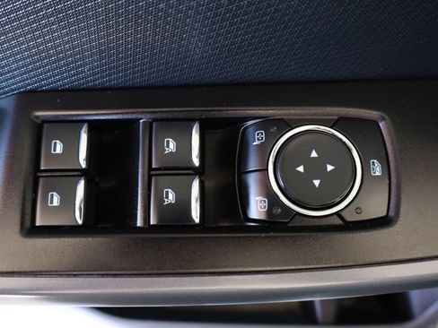 Used 2023 Ford F150 XLT AWD/4WD image 13