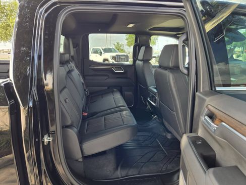 Certified 2026 Chevrolet Silverado 1500 High Country w/ High Country Premium Package AWD/4WD image 23