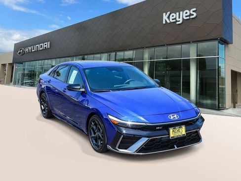 Certified 2025 Hyundai Elantra N Line FWD image 3