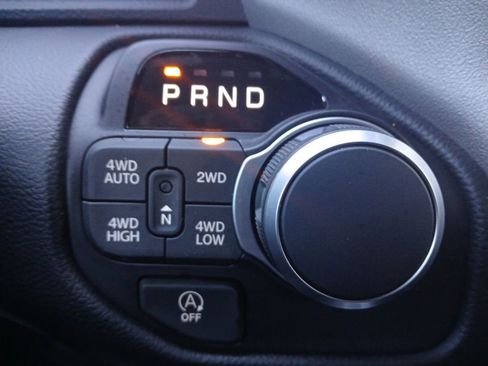 New 2026 RAM 1500 Big Horn AWD/4WD image 10