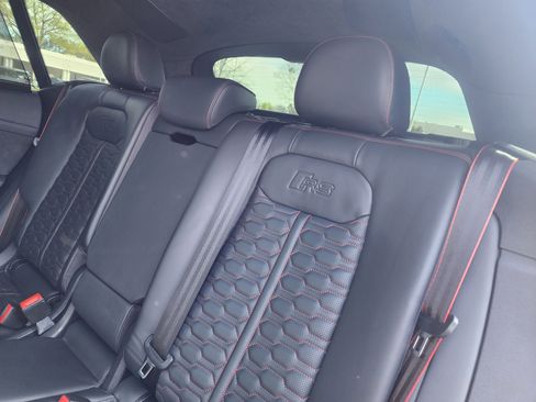 Used 2022 Audi RS Q8 w/ Carbon Optic Package image 13