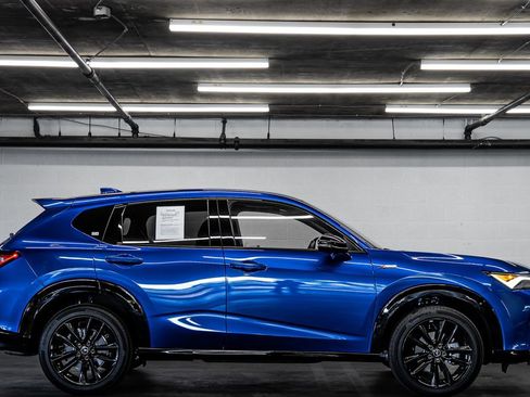 Certified 2025 Acura ADX A-Spec AWD/4WD image 6