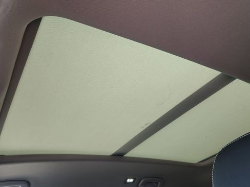 New 2026 Volkswagen Atlas SE image 14