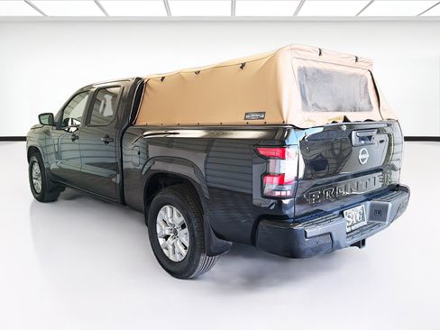 Used 2024 Nissan Frontier SV RWD image 6