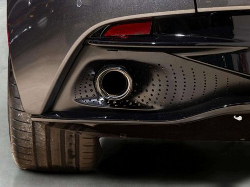 Used 2026 Aston Martin DB12 Convertible image 45