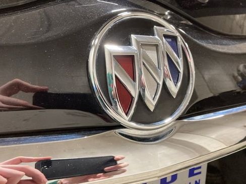 Used 2019 Buick Enclave Avenir w/ Avenir Technology Package image 29