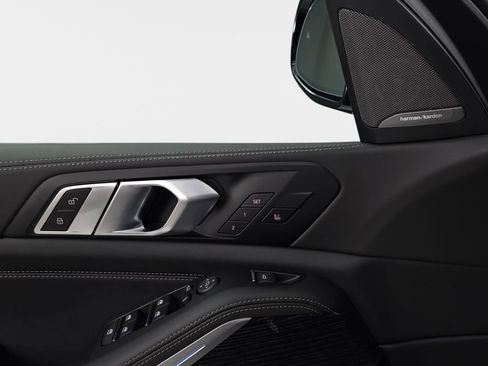 New 2026 BMW X5 xDrive50e w/ M Sport Package AWD/4WD image 27