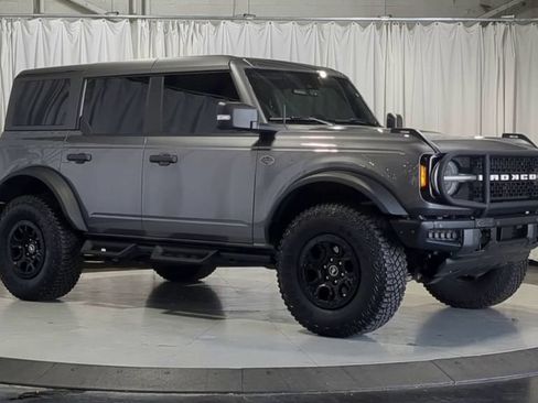 Used 2023 Ford Bronco Wildtrak AWD/4WD image 2