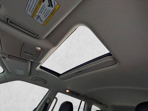 Used 2019 Nissan Armada SL w/ Premium Package image 15