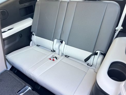 New 2026 Hyundai Ioniq 9 SEL image 15