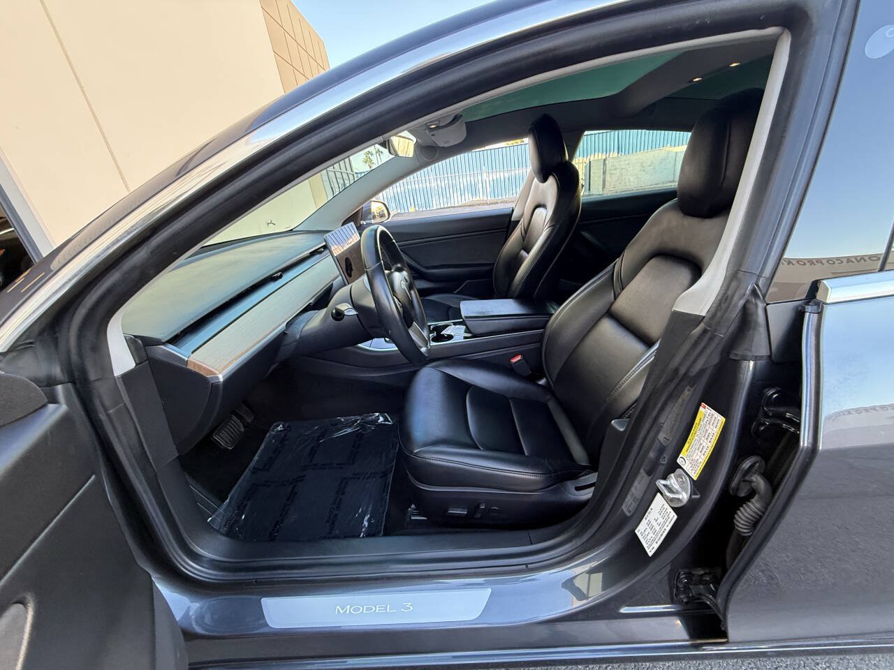 Used 2019 Tesla Model 3 Long Range AWD/4WD image 19